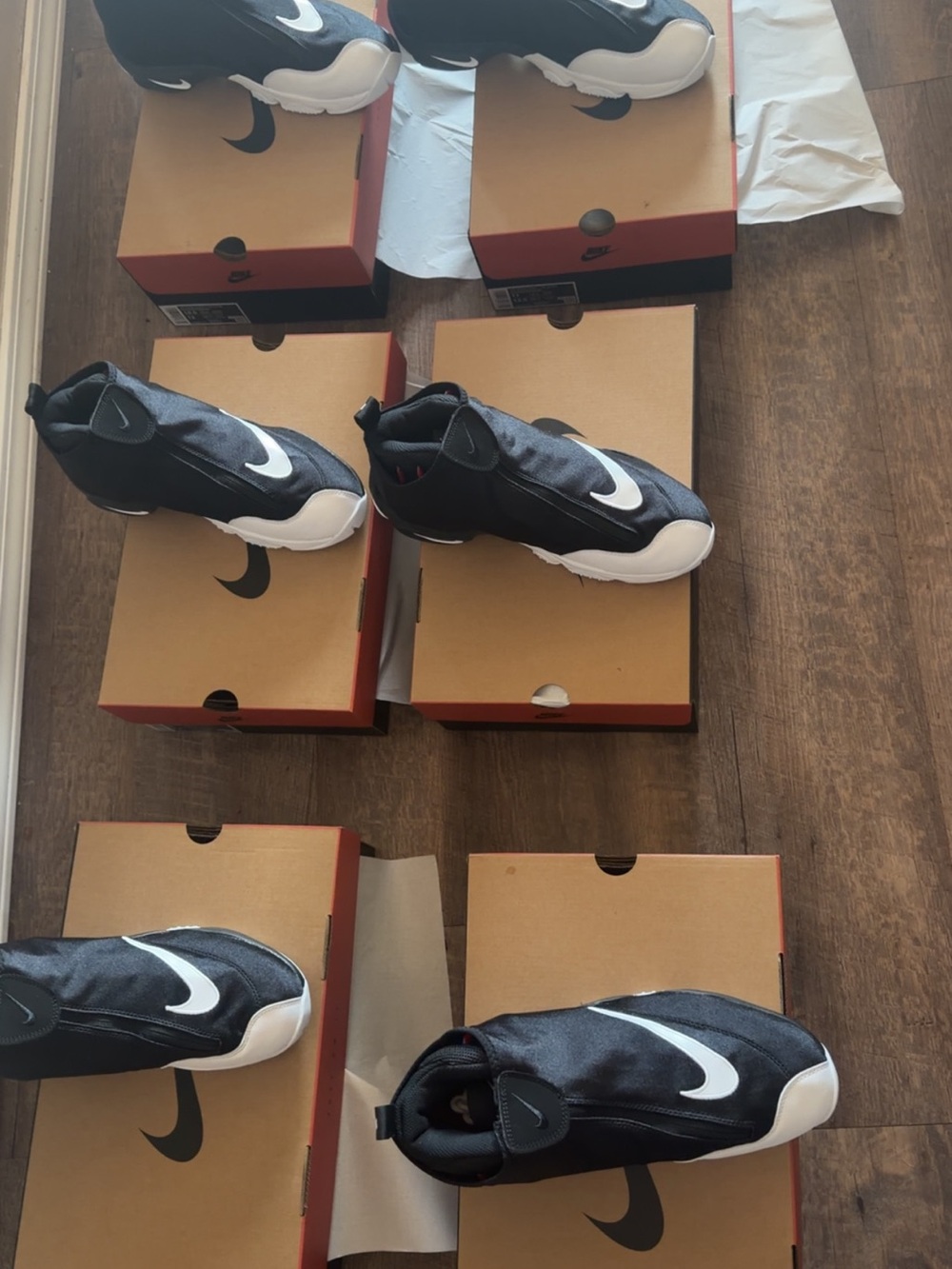 The Glove 98